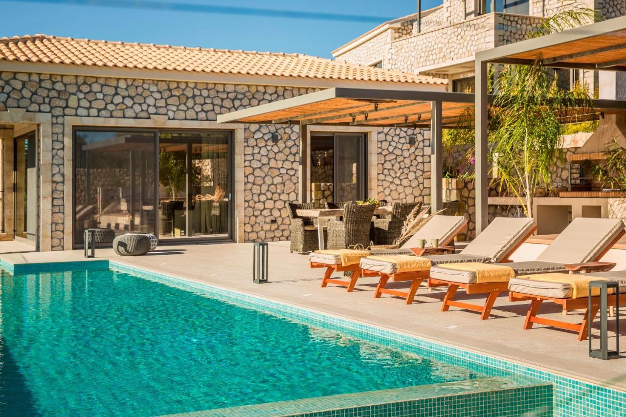 Zeus Exclusive Villas Esparta Exterior foto
